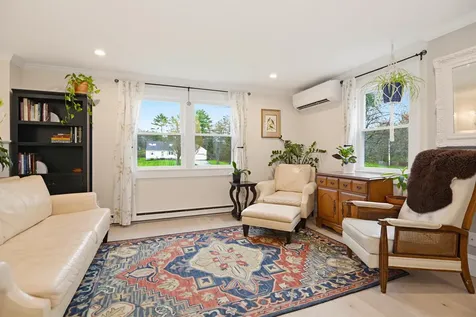 73 Autumn Lane Yarmouth ME 04096