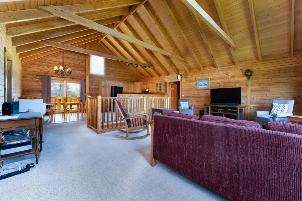 24 Brown Road Richmond ME 04357