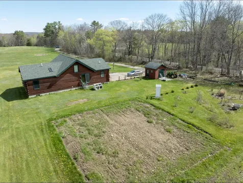 24 Brown Road Richmond ME 04357