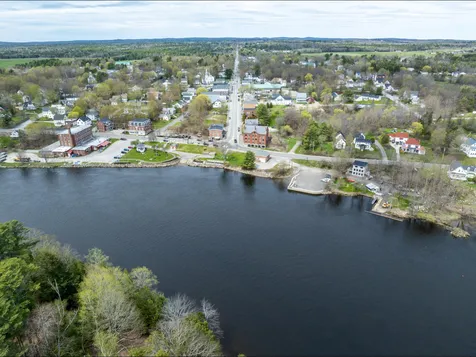 24 Brown Road Richmond ME 04357