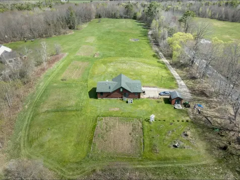 24 Brown Road Richmond ME 04357