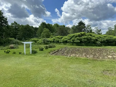 24 Brown Road Richmond ME 04357