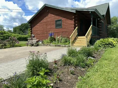 24 Brown Road Richmond ME 04357