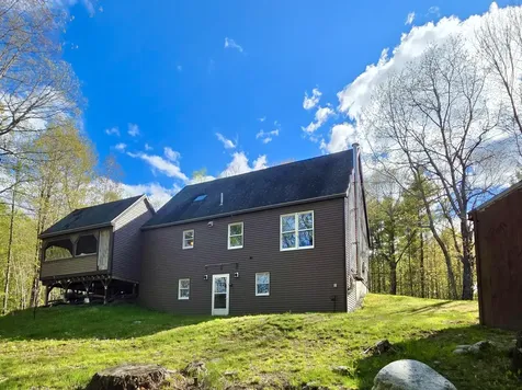319 N Raymond Road Raymond ME 04071
