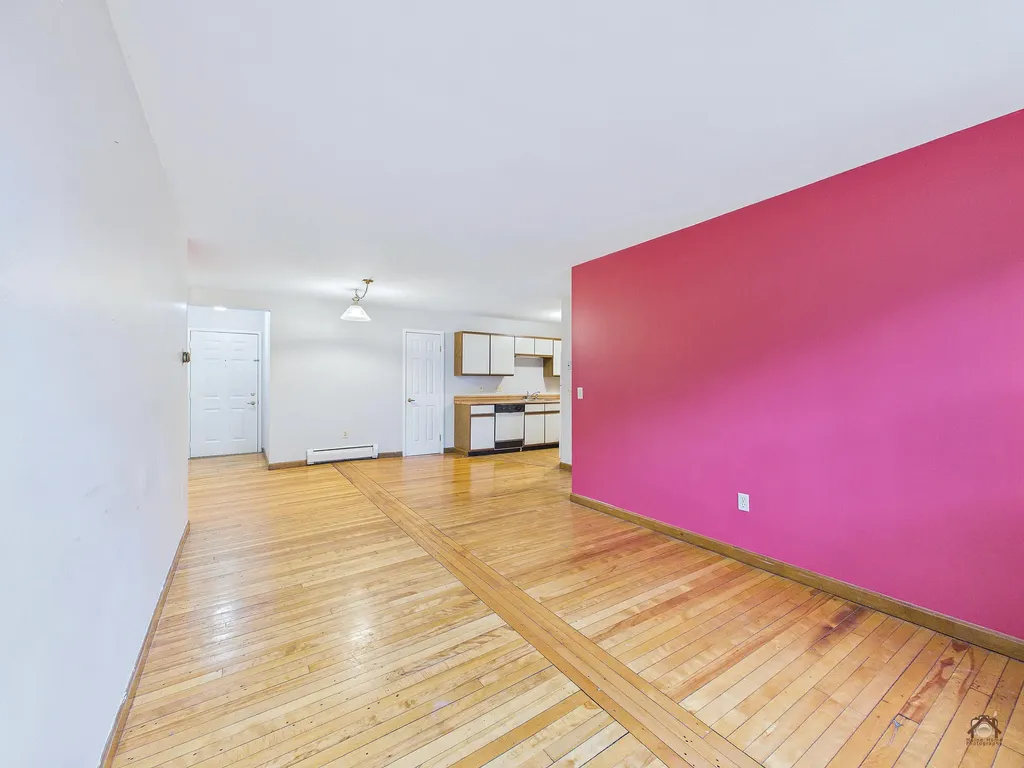 85 Middle Street Hallowell ME 04347