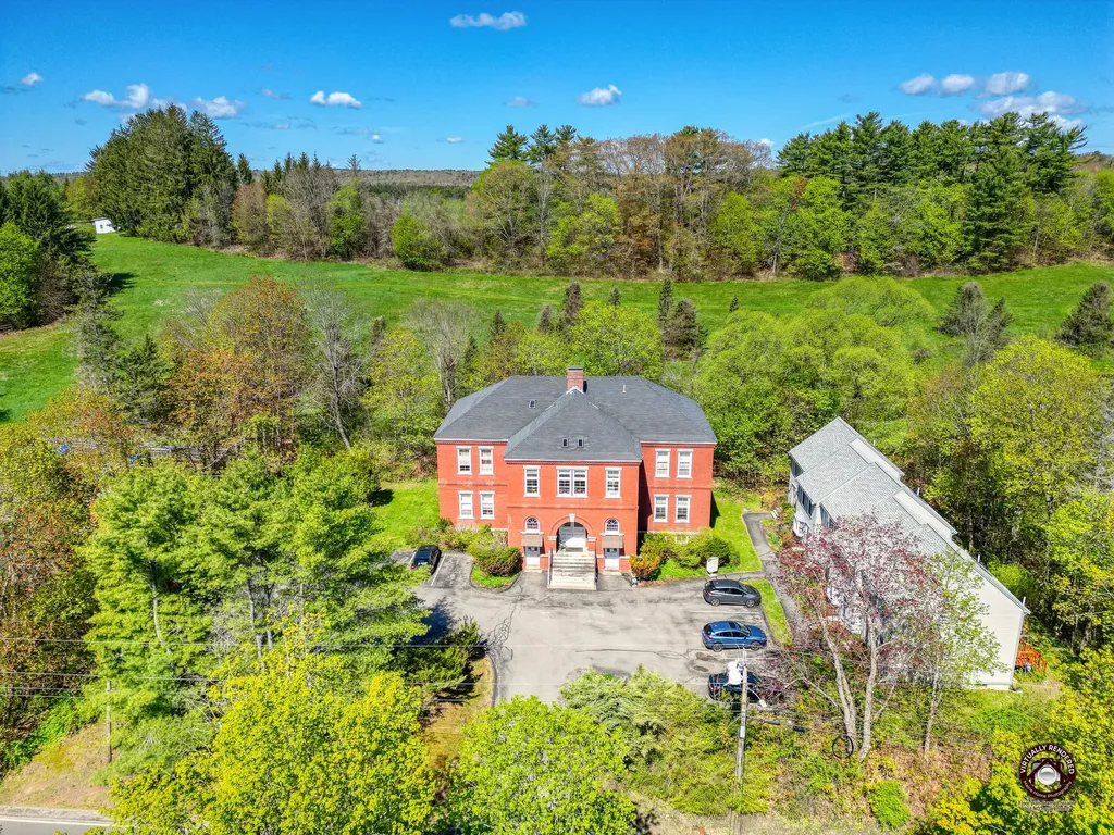 85 Middle Street Hallowell ME 04347