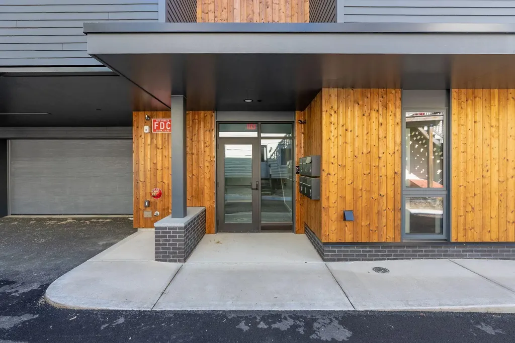 58 Cumberland Avenue Portland ME 04101
