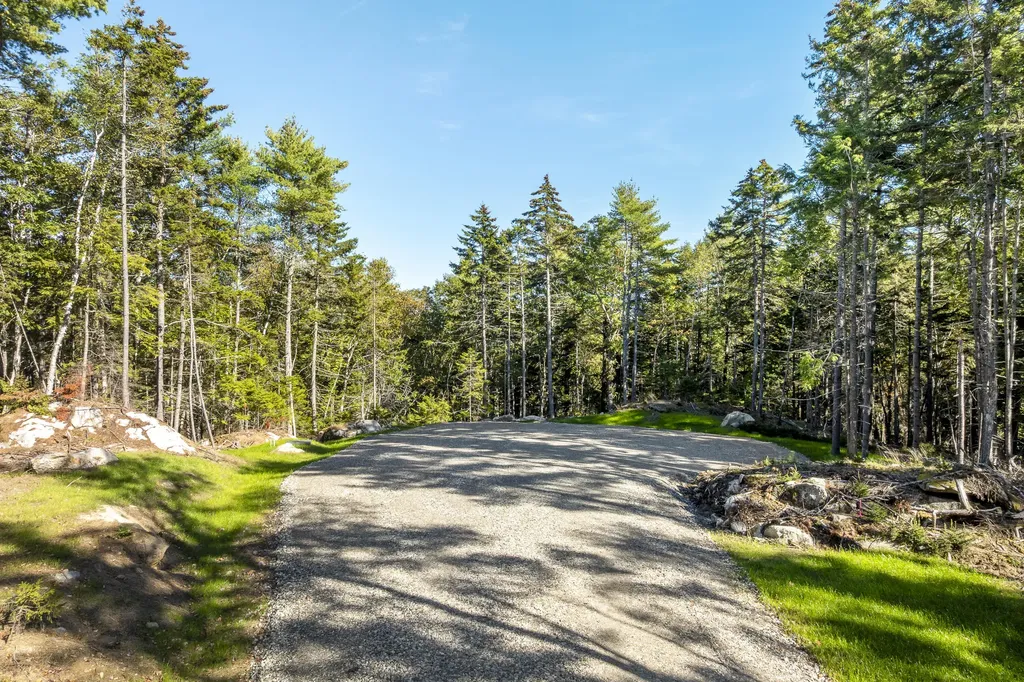 Lot 1-a Midden Ridge Road Boothbay ME 04537