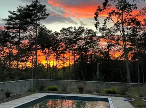 28 Oakledge Hills Road Raymond ME 04071