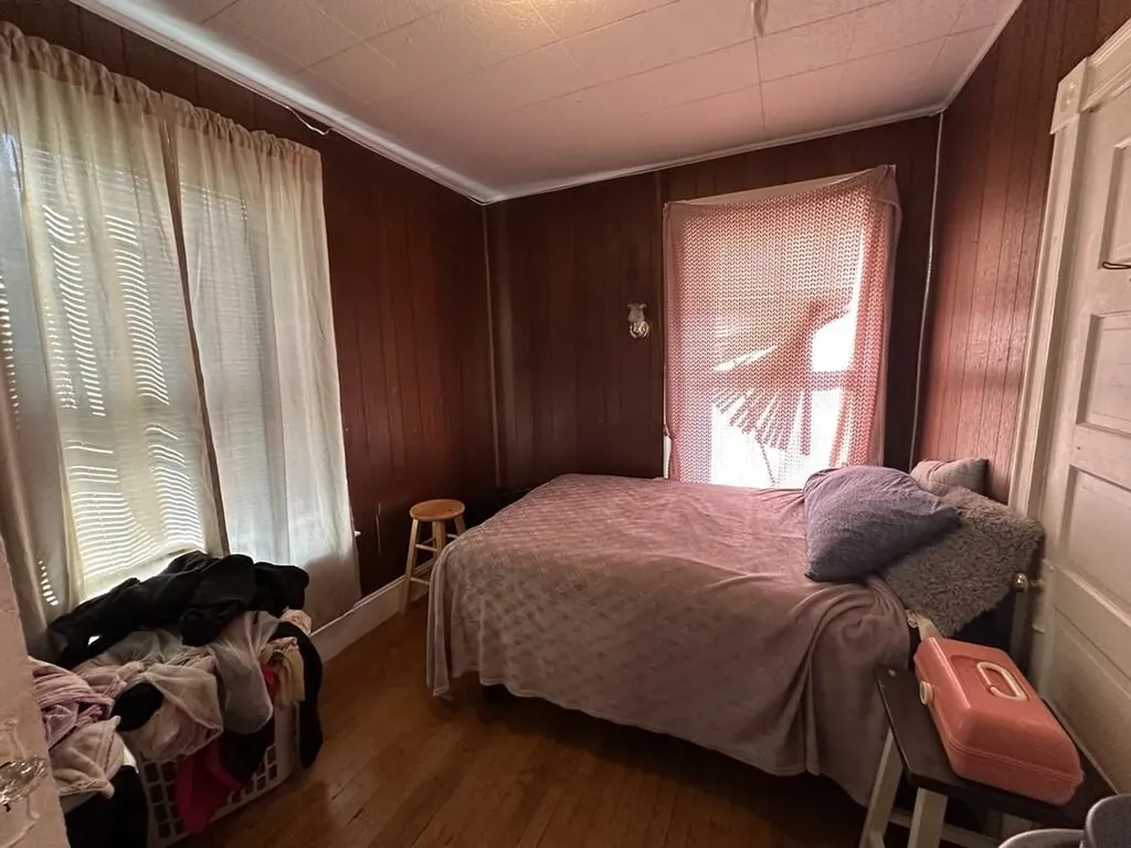 16 Walter Street Bangor ME 04401