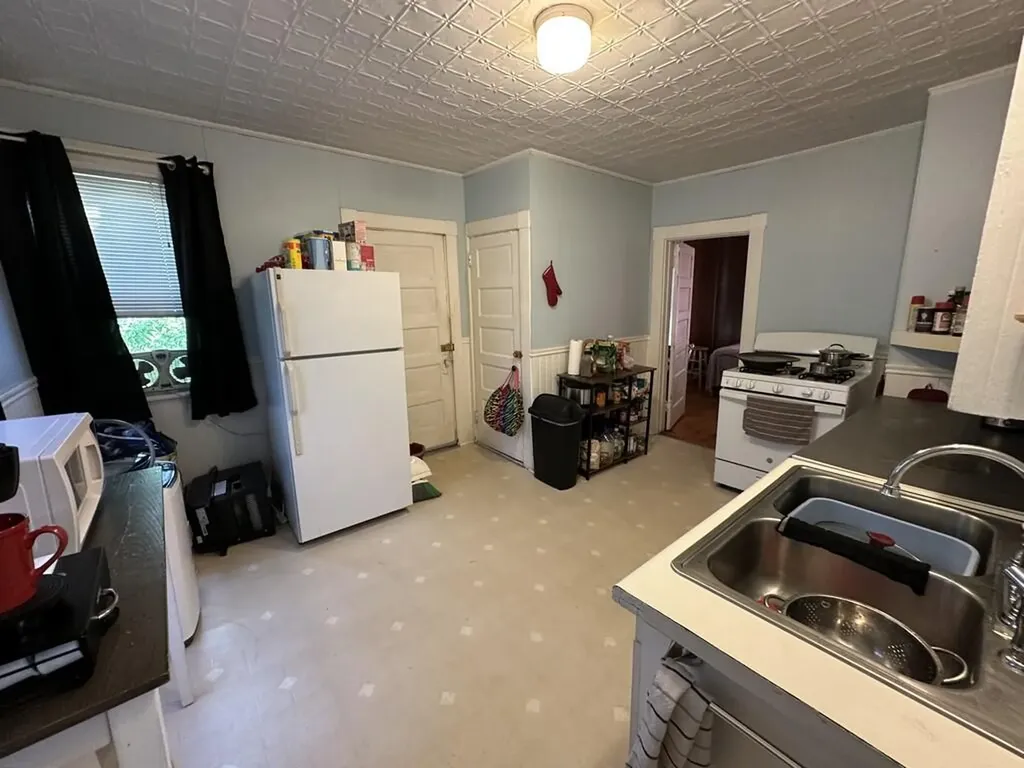 16 Walter Street Bangor ME 04401