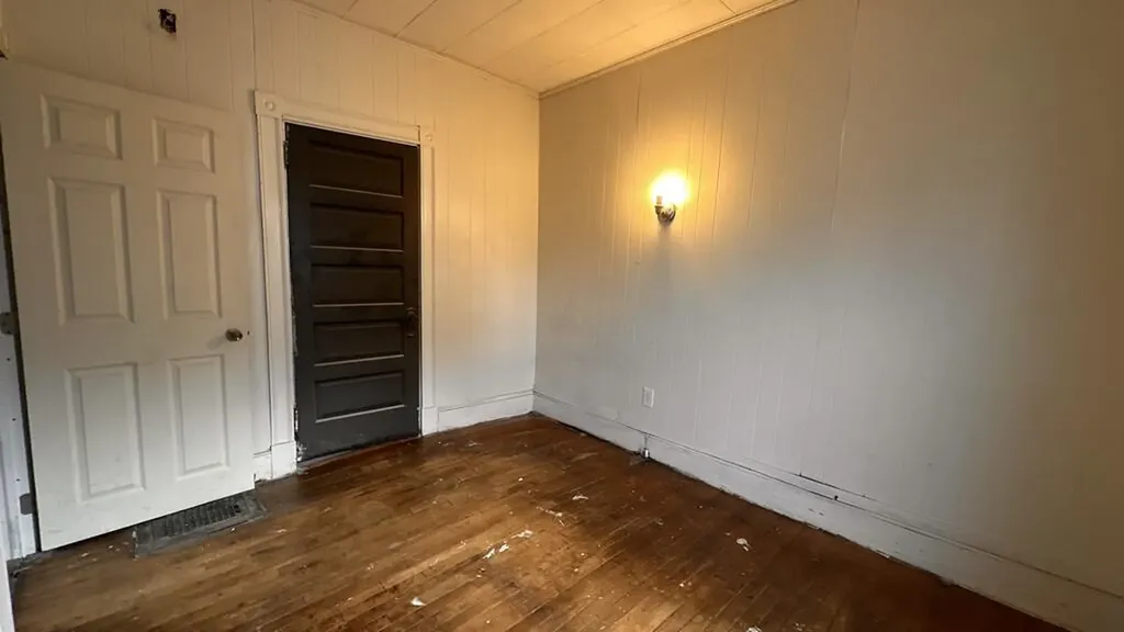 16 Walter Street Bangor ME 04401