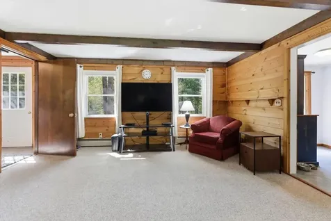 43 Holmes Road Winthrop ME 04364