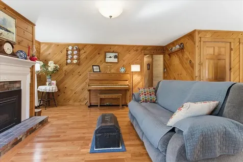 43 Holmes Road Winthrop ME 04364