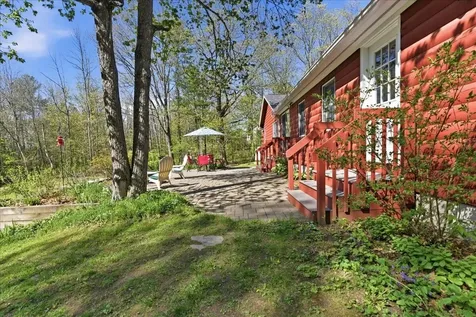 43 Holmes Road Winthrop ME 04364