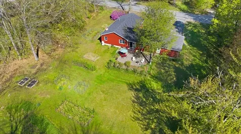 43 Holmes Road Winthrop ME 04364