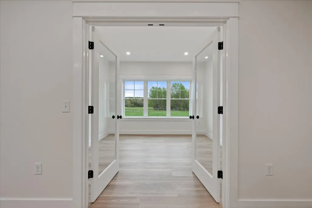 5 Allen Drive Orrington ME 04474