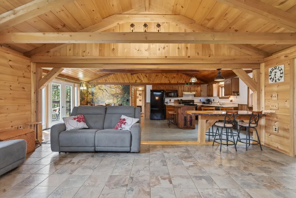 30 Horse Point Road Belgrade ME 04917