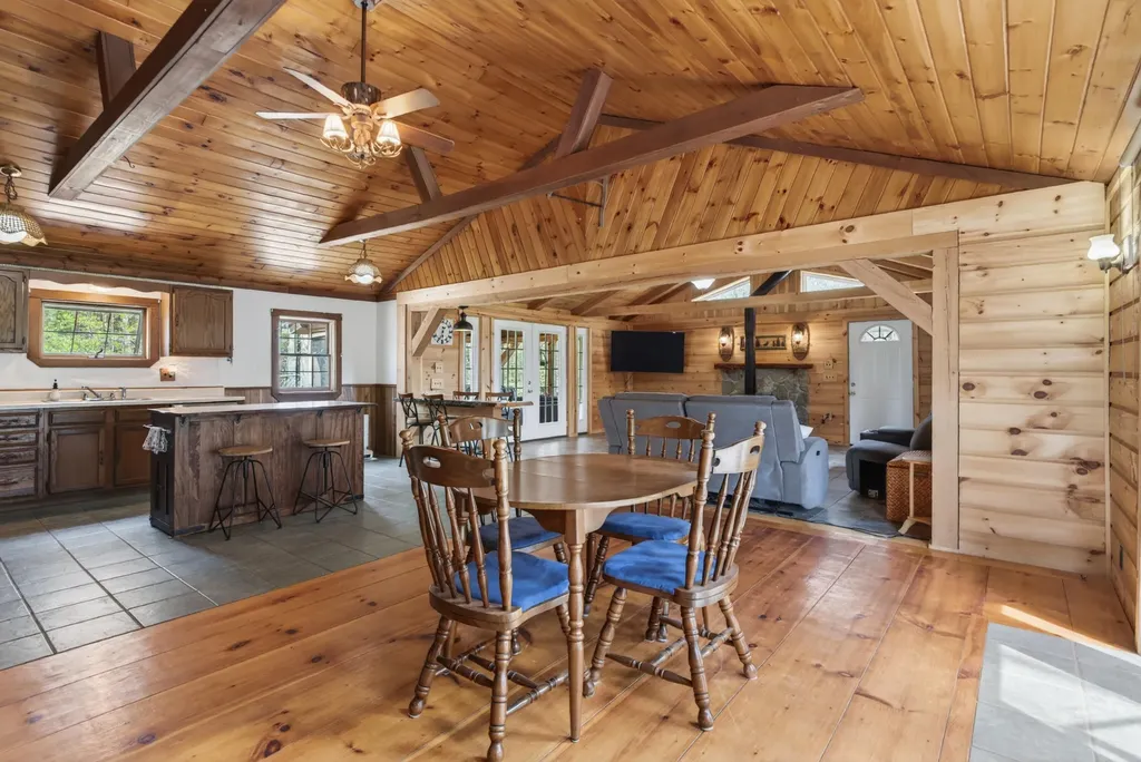 30 Horse Point Road Belgrade ME 04917