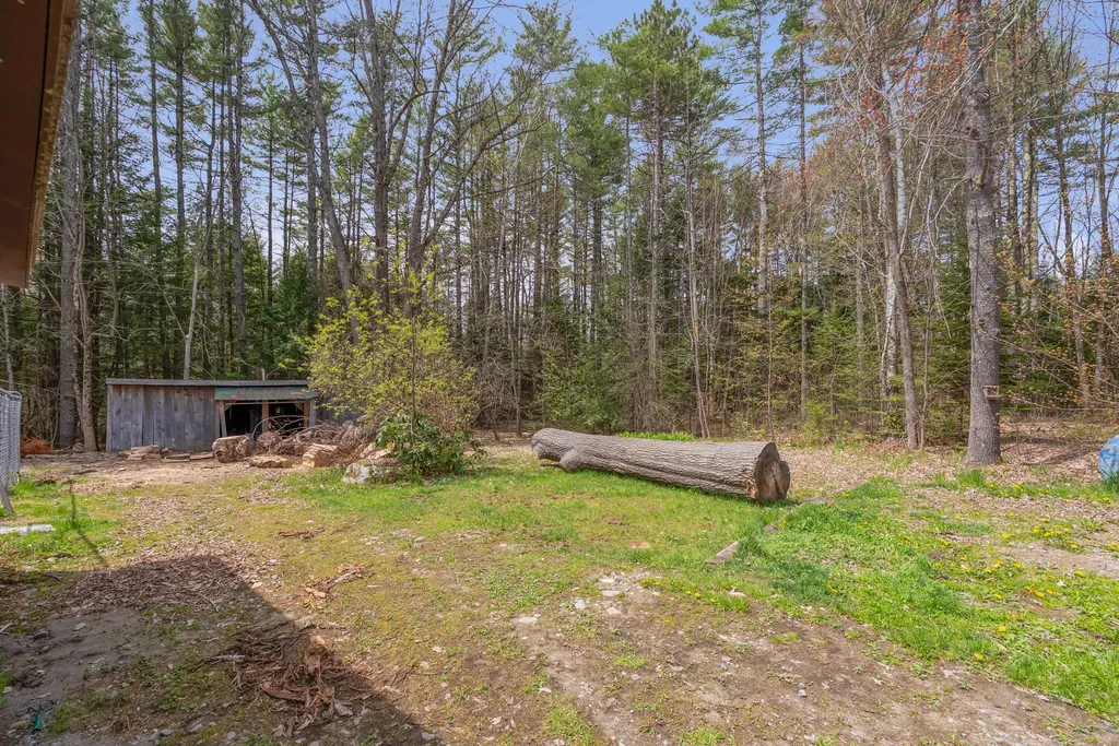 30 Horse Point Road Belgrade ME 04917