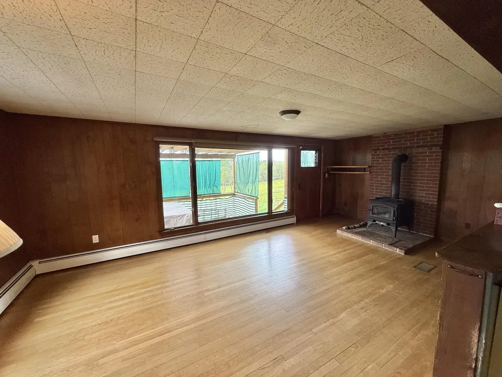 282 N Parish Road Turner ME 04282
