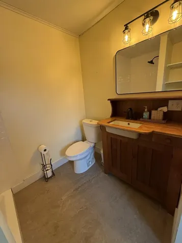 282 N Parish Road Turner ME 04282