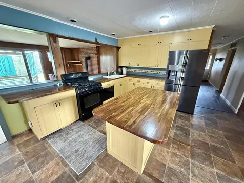 282 N Parish Road Turner ME 04282
