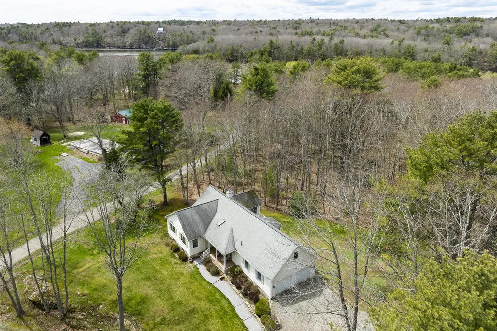 23 Sunny Acres Lane Boothbay ME 04537