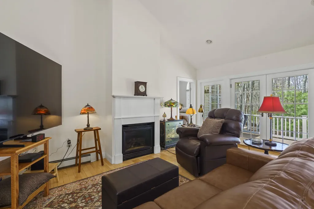 23 Sunny Acres Lane Boothbay ME 04537