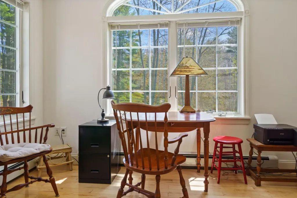 23 Sunny Acres Lane Boothbay ME 04537