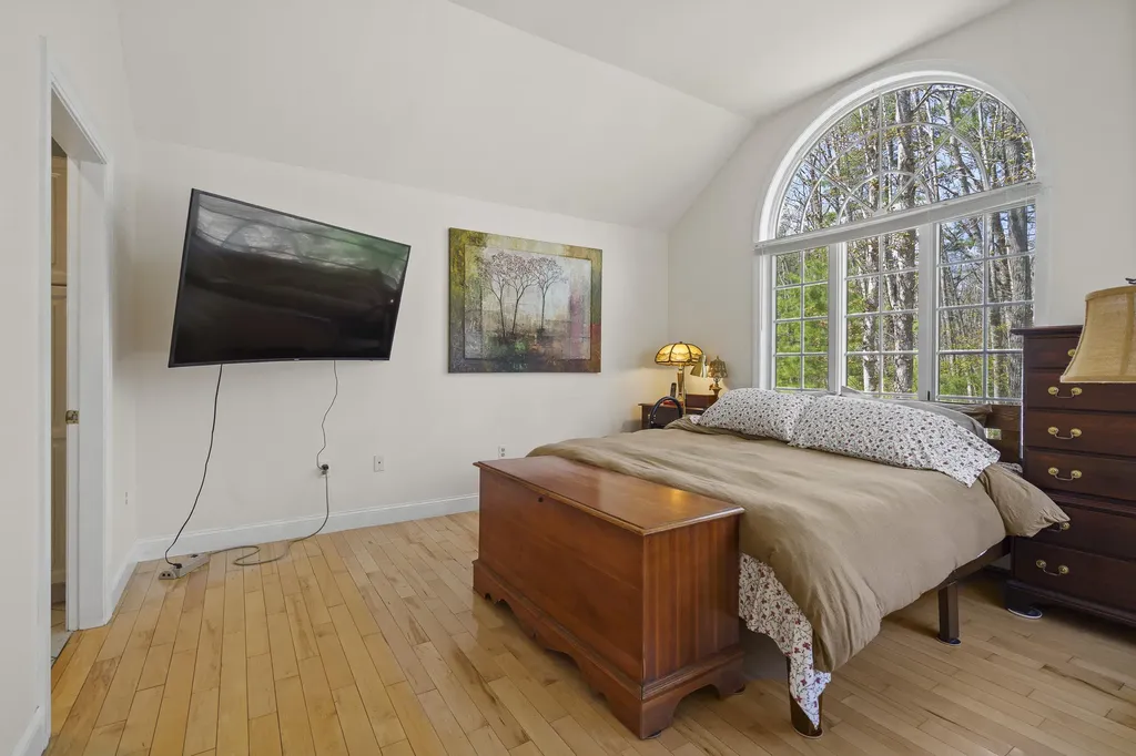 23 Sunny Acres Lane Boothbay ME 04537