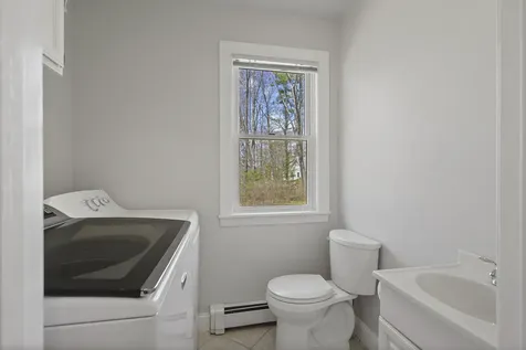 23 Sunny Acres Lane Boothbay ME 04537