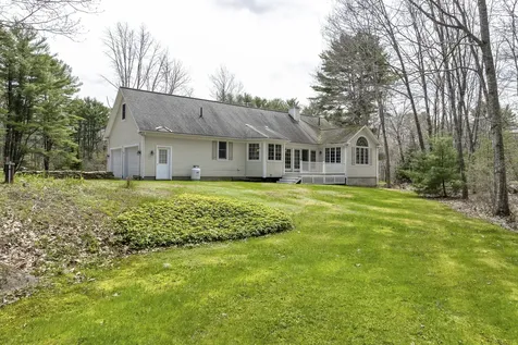23 Sunny Acres Lane Boothbay ME 04537