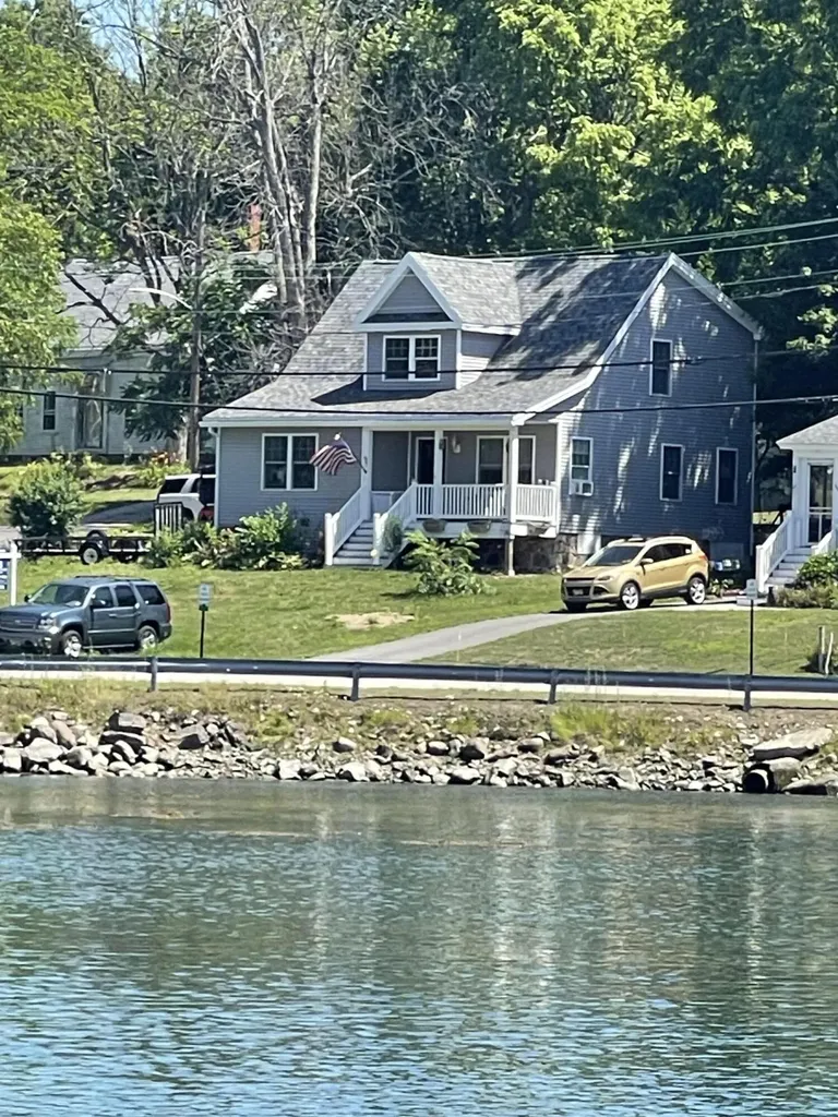 67 Whipple Road Kittery ME 03904