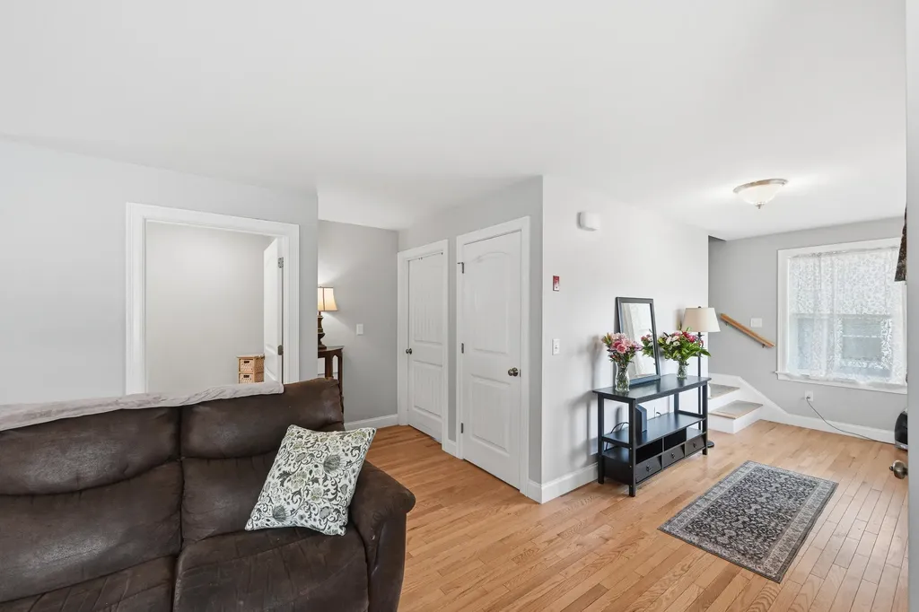 67 Whipple Road Kittery ME 03904