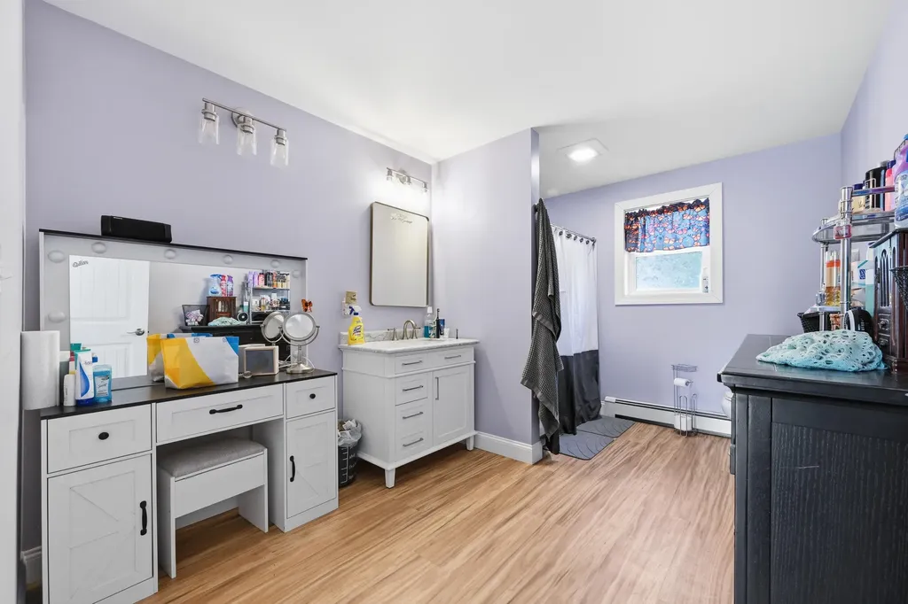 67 Whipple Road Kittery ME 03904