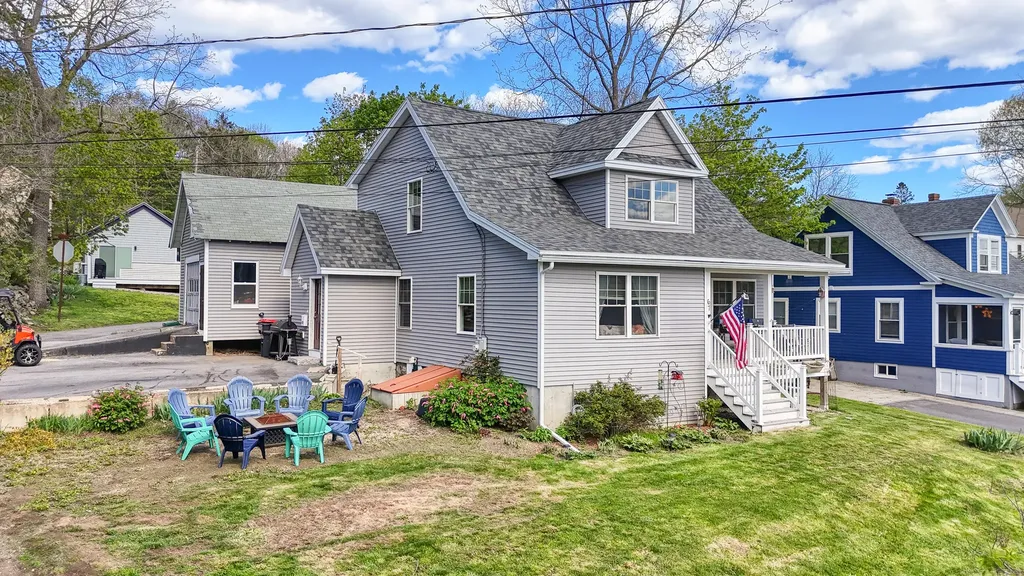 67 Whipple Road Kittery ME 03904