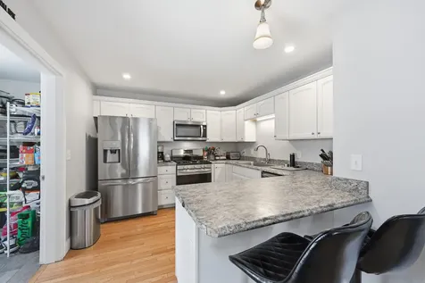 67 Whipple Road Kittery ME 03904