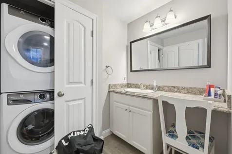 67 Whipple Road Kittery ME 03904