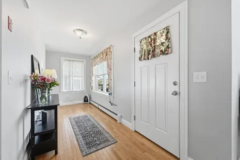 67 Whipple Road Kittery ME 03904