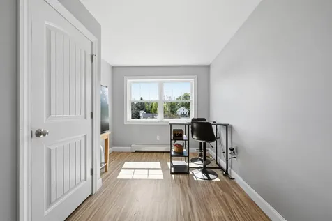 67 Whipple Road Kittery ME 03904