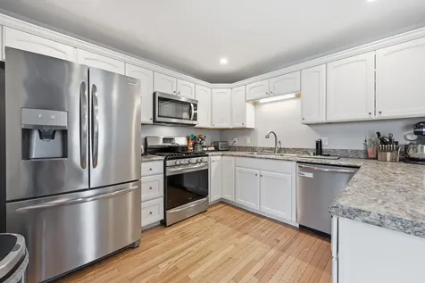 67 Whipple Road Kittery ME 03904