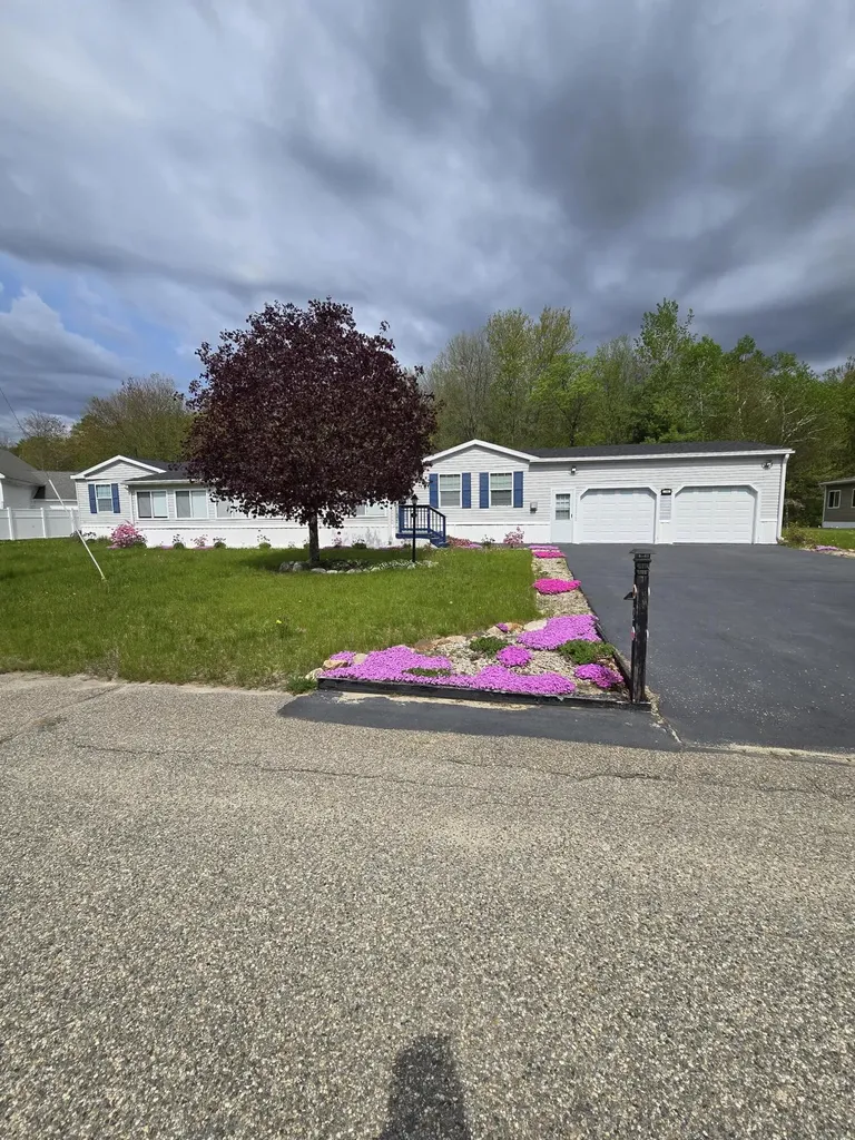 2 Windsor Drive Alfred ME 04002