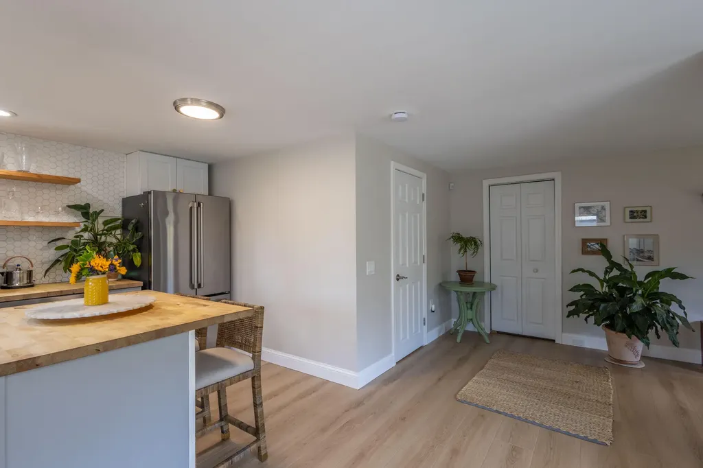 3074 Camden Road Warren ME 04864