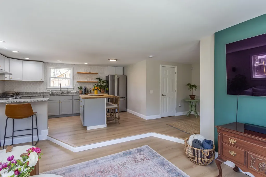 3074 Camden Road Warren ME 04864