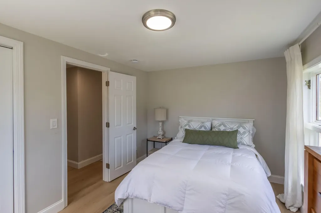3074 Camden Road Warren ME 04864