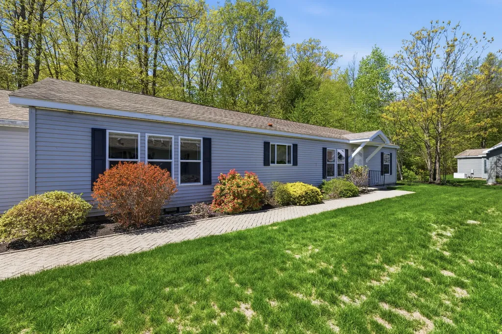 46 Caslyn Drive Eliot ME 03903