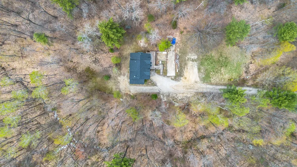 263 King Hill Road Paris ME 04281