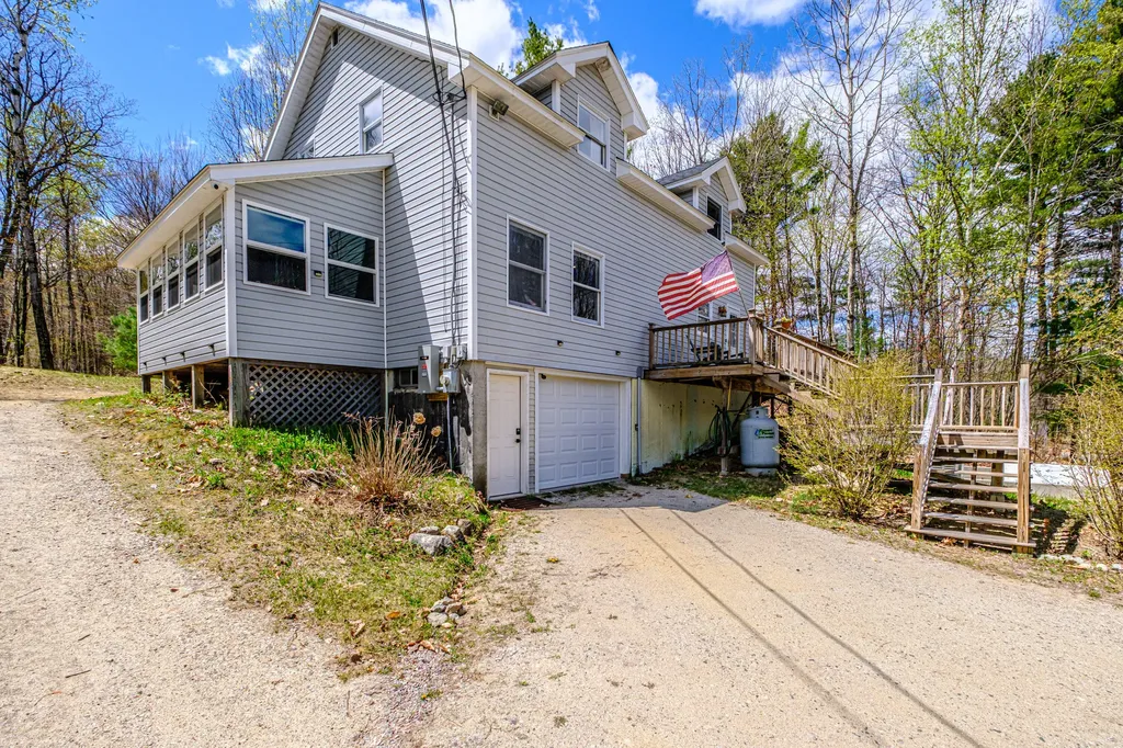 263 King Hill Road Paris ME 04281