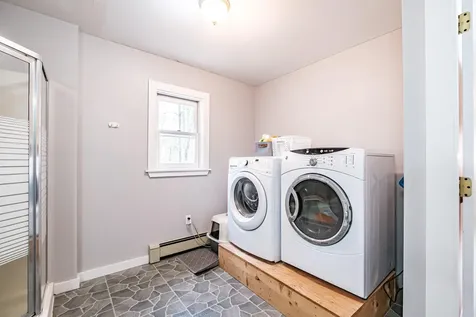 263 King Hill Road Paris ME 04281